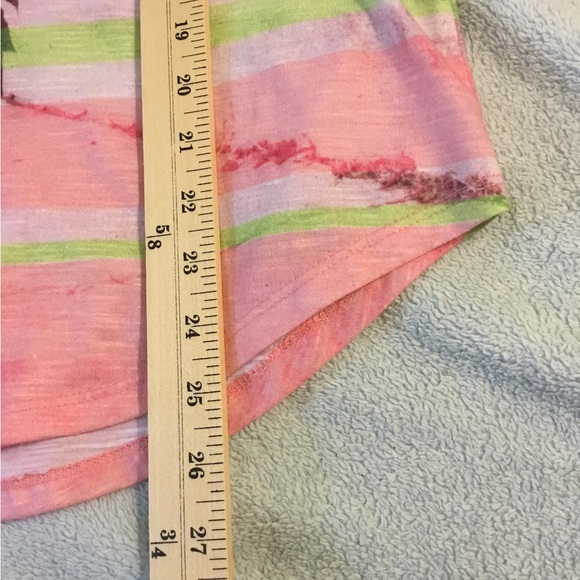 SUN BAY Medium (Sunny day Tech) 3/4 sleeve Vibrant floral colors - Picture 5 of 6